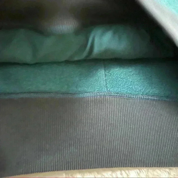 Under Armour Threadborne Green $ Black Pullover Hooded Sweatshirt Size XS - Picture 6 of 15